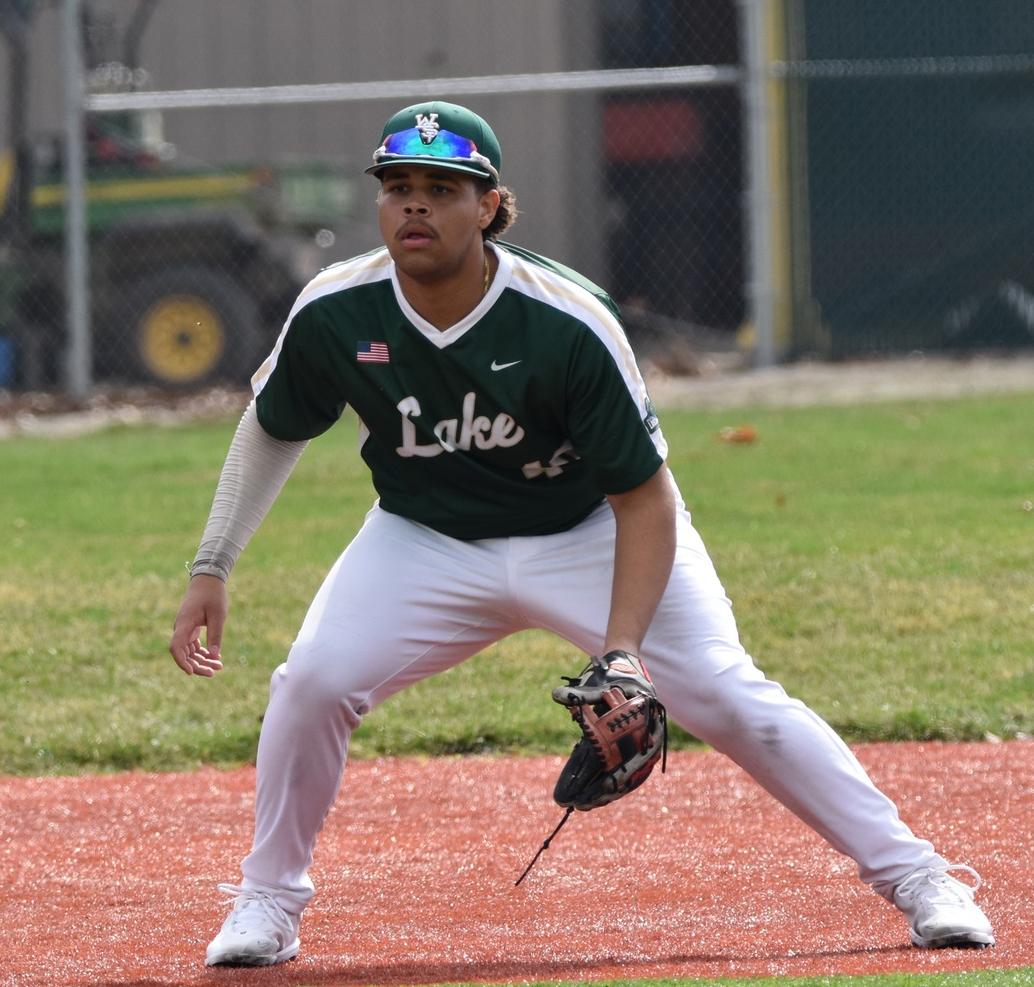 The Lakers get Swept by Penn St. Greater Allegheny on Tuesday to Extend Their Losing Streak to 5 Games